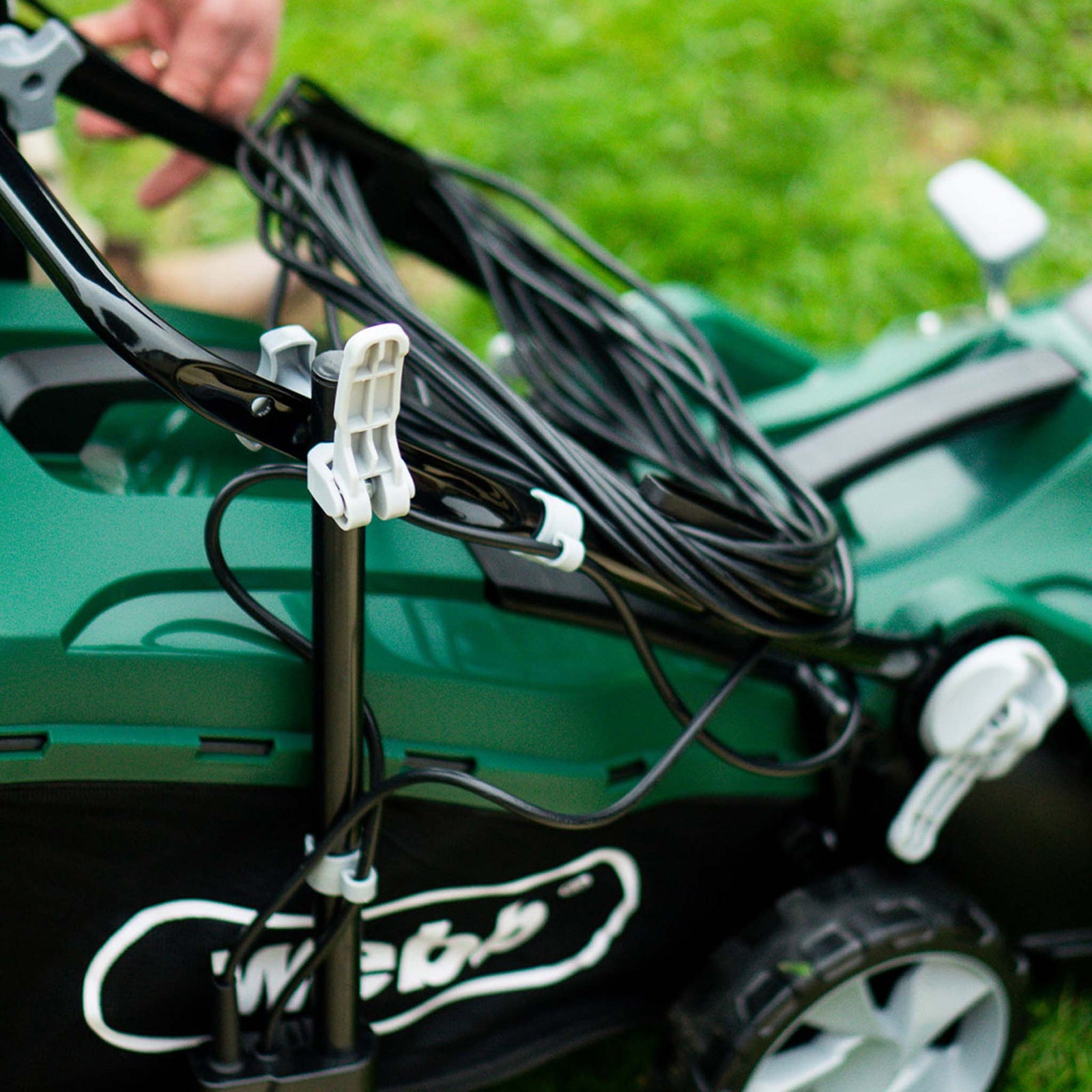 40cm Electric Rotary Lawnmower 1800w 45l Grass Collector | Green