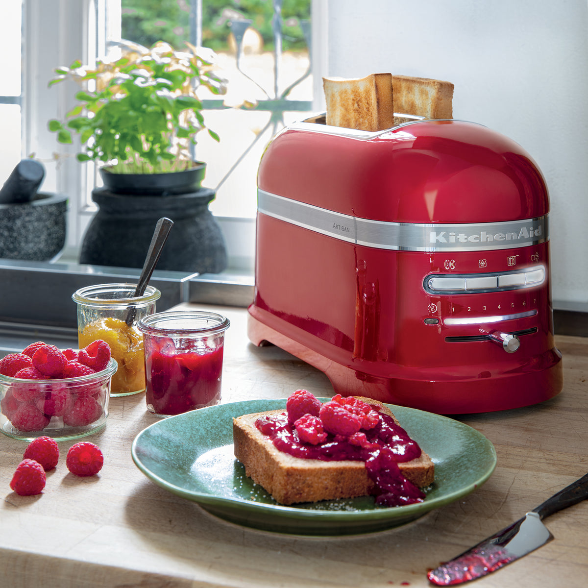 2 Slot Artisan Toaster | Red