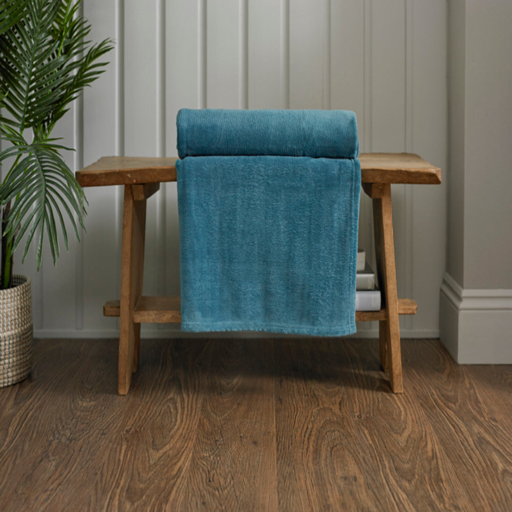 Snuggle Touch Microfibre Supersoft Fleece Throw | 140cm x 180cm | Dark Turquoise