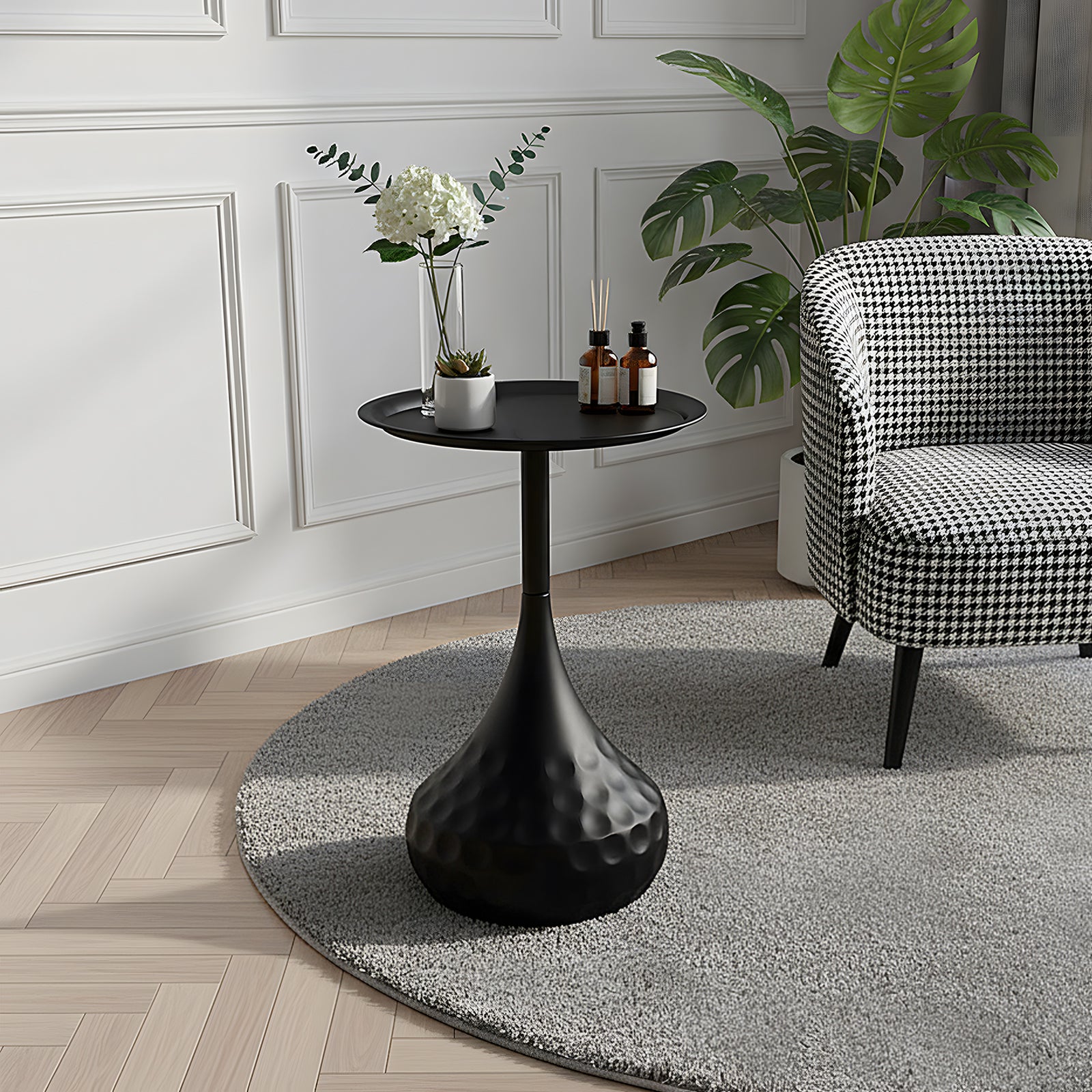 Breeins Modern Metal Side Table