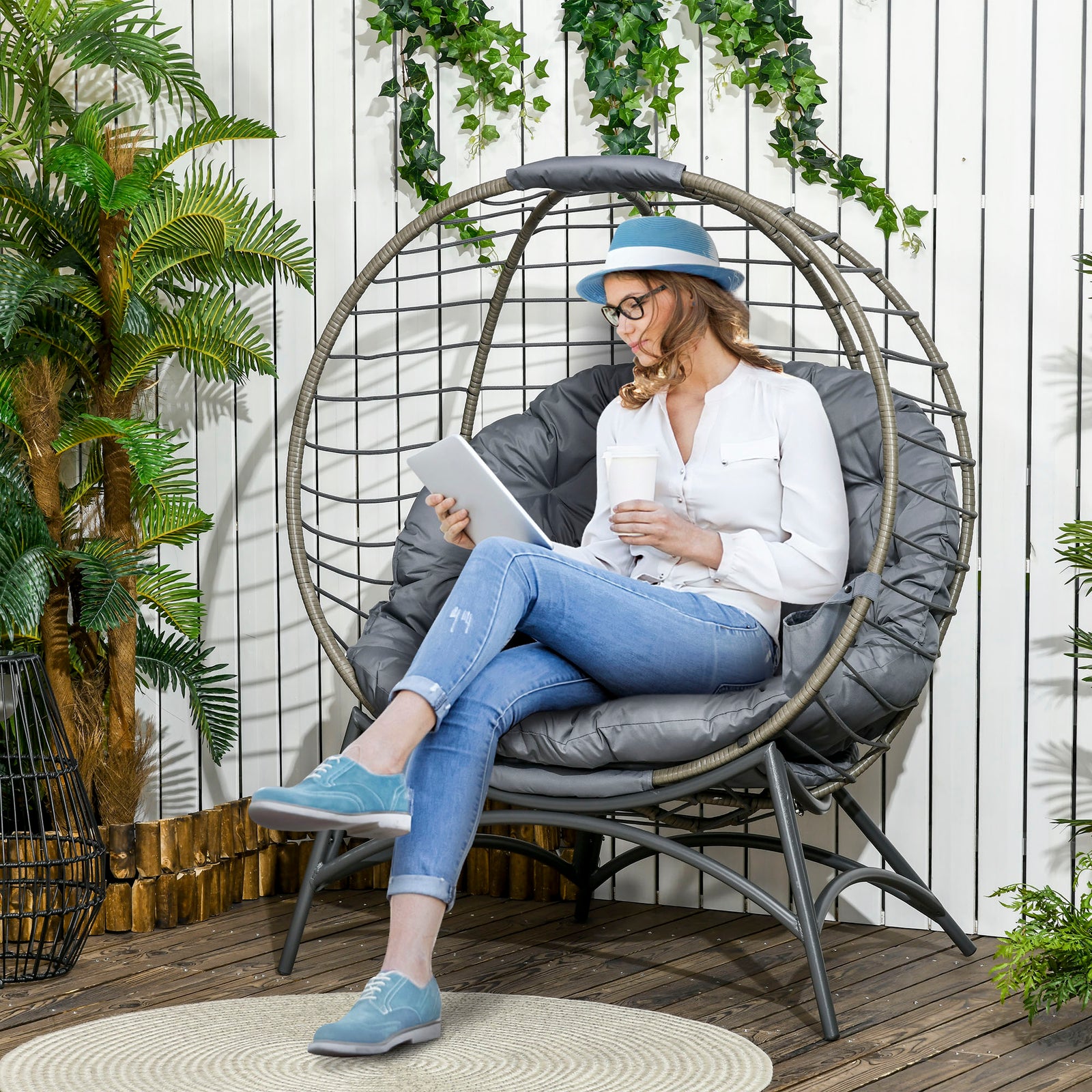 Freestanding Egg Chair Outdoor/indoor