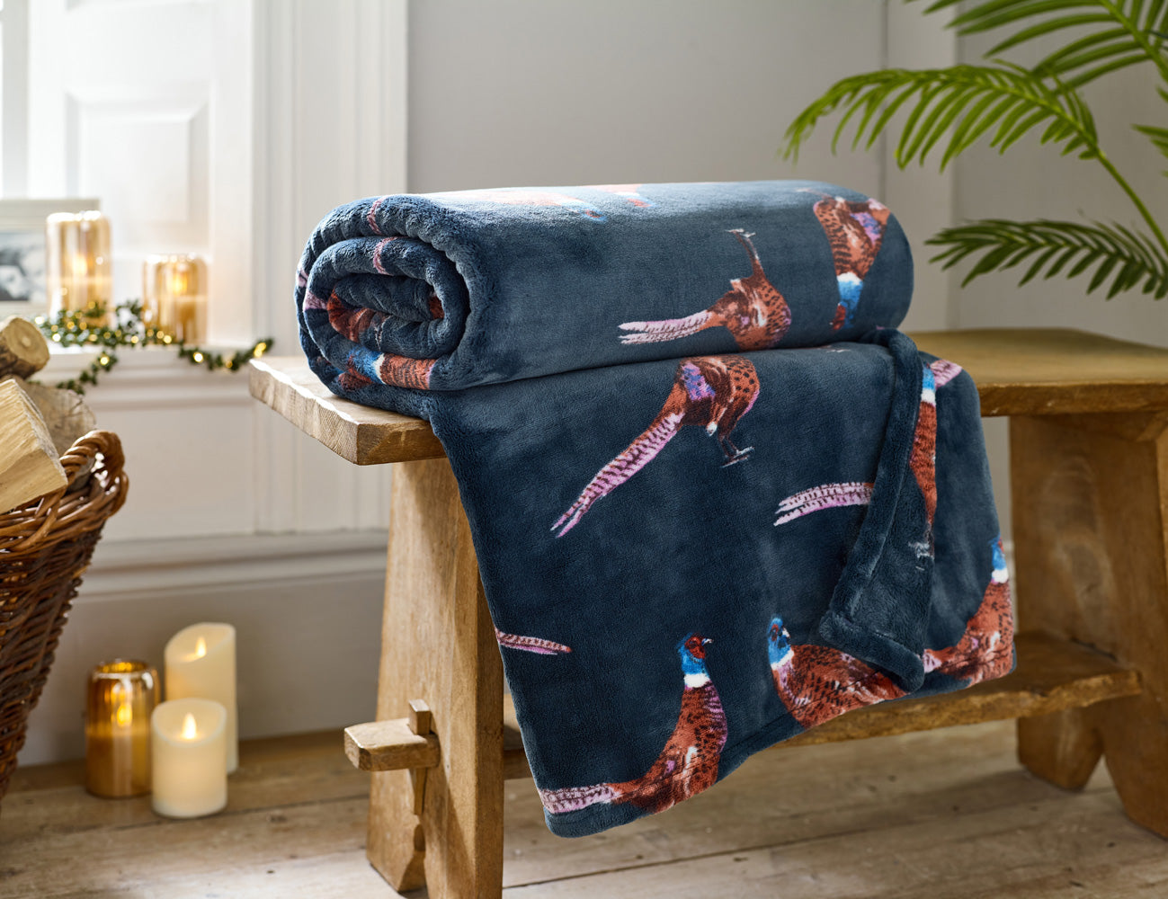 Pheasants Navy Soft Throw – 140x180cm Warm Fleece Blanket | 140cm x 180cm | Navy Blue