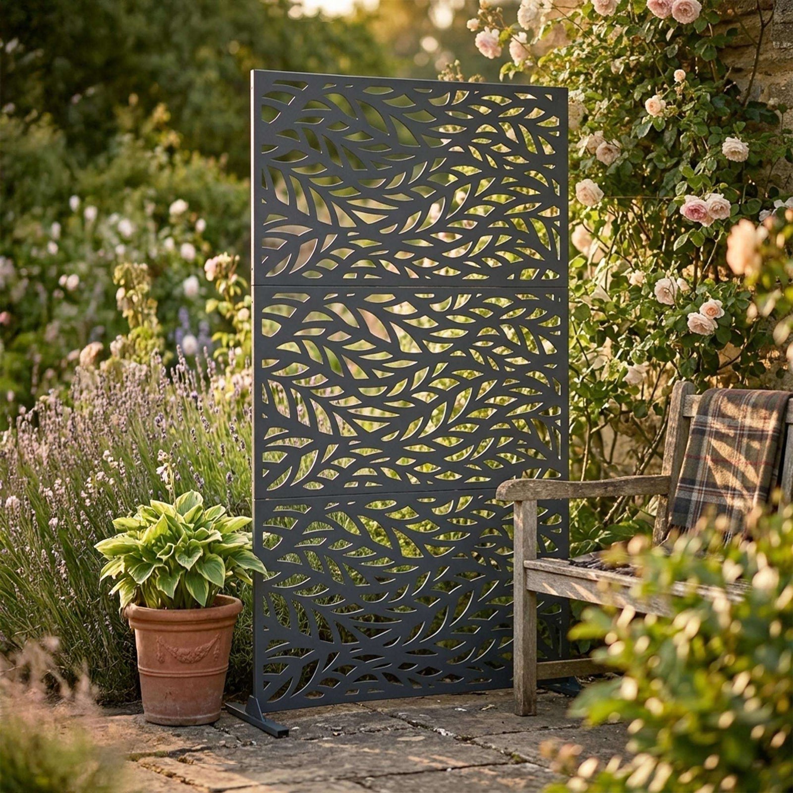 Indoor Outdoor Metal Privacy Screen - Leaf Pattern | Anthracite Grey