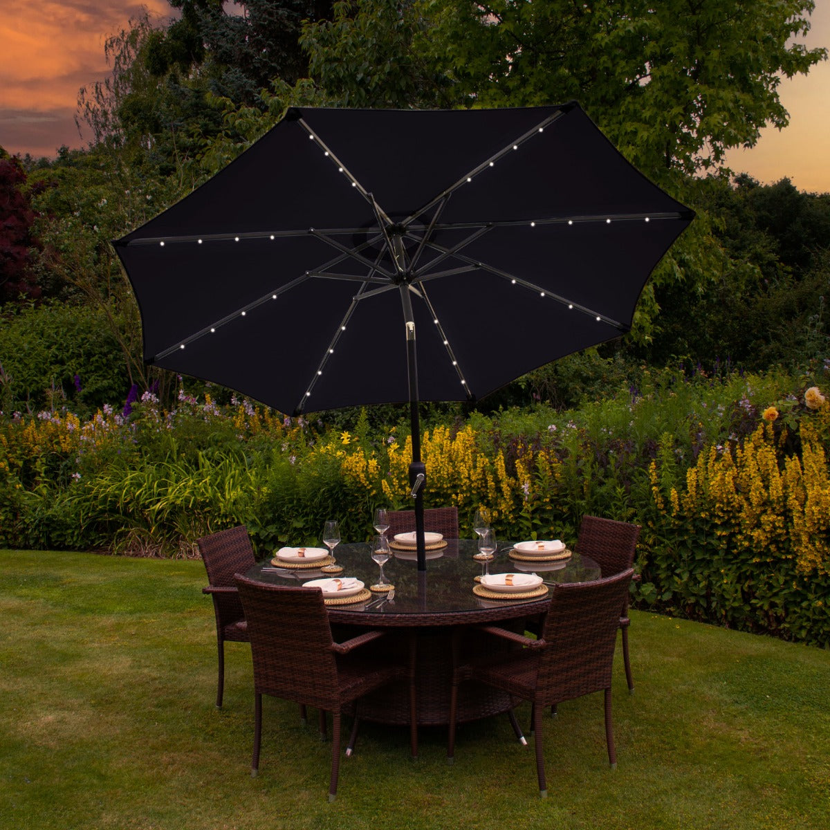 2.7m Led Tilt Parasol | Black