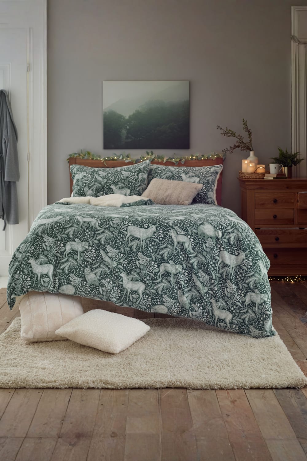 Woodland Folk Fleece Duvet Cover Set With Sherpa Reverse – Nature-inspired Cosy Bedding | Double | Sage Green