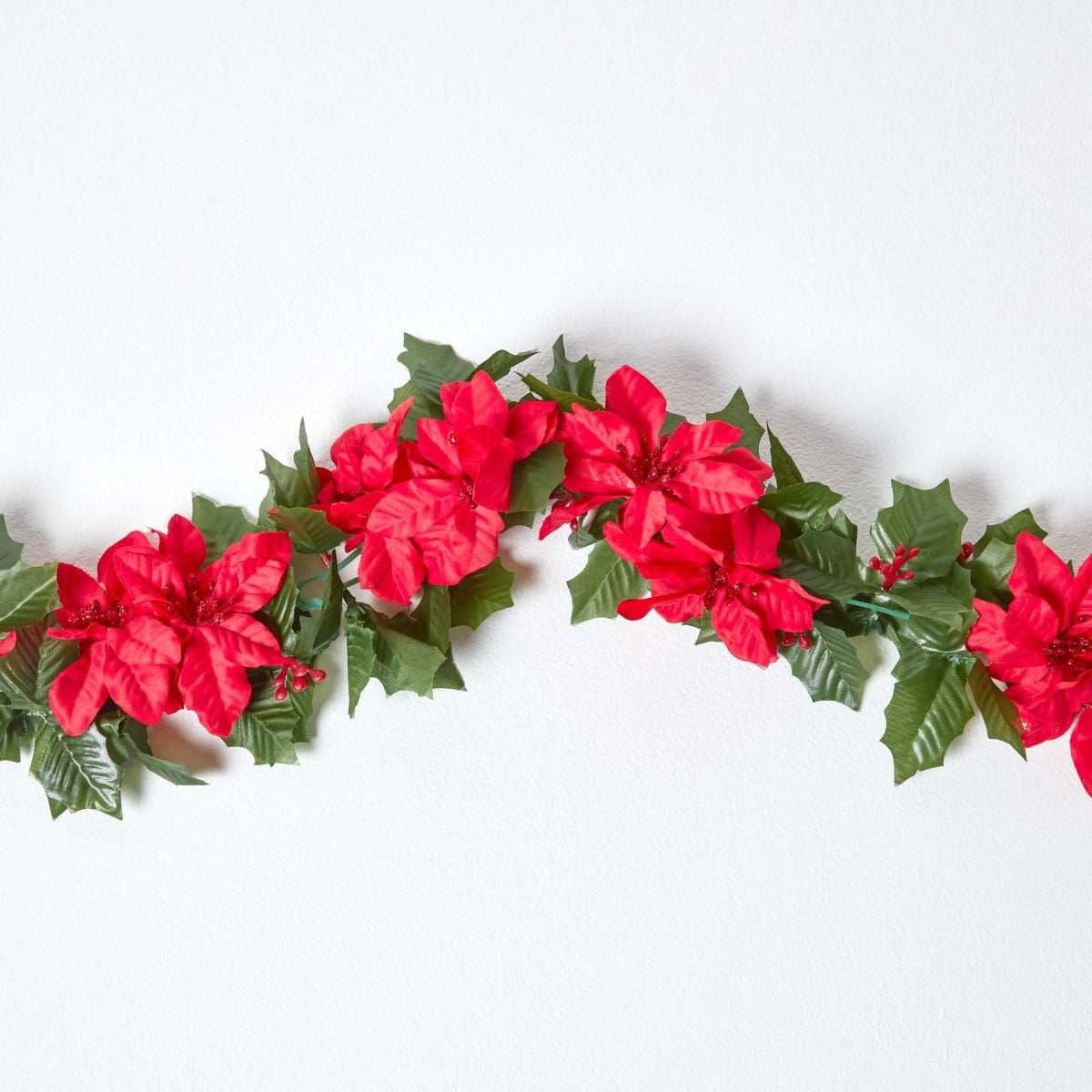 HOMESCAPES Artificial Red Poinsettia Berry Garland, 175 Cm