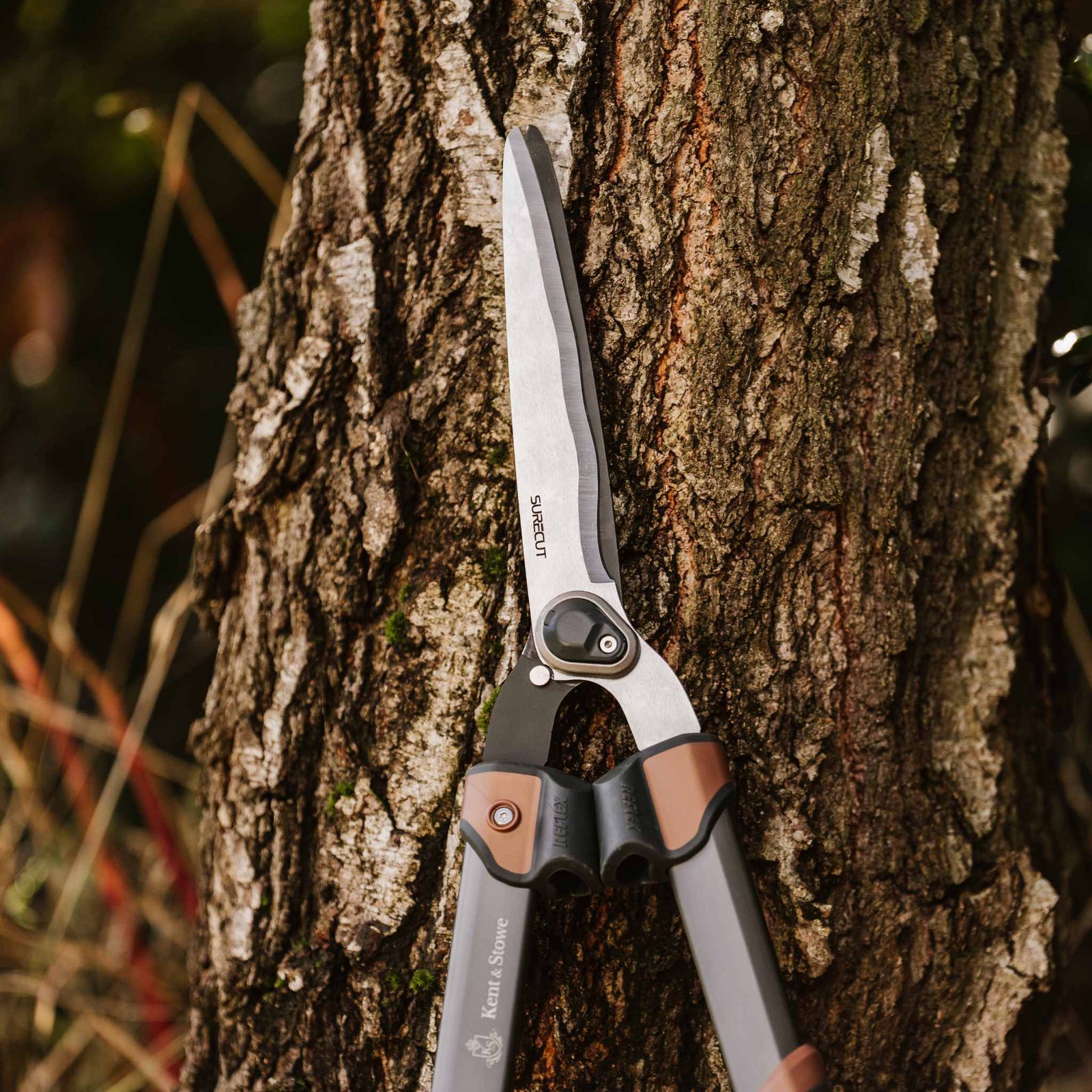 Surecut Hedge Shears Sk5 Carbon Steel Wavy Blades