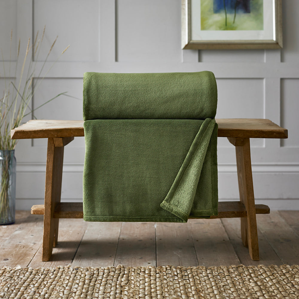 Snuggle Touch Microfibre Supersoft Fleece Throw | 140cm x 180cm | Olive
