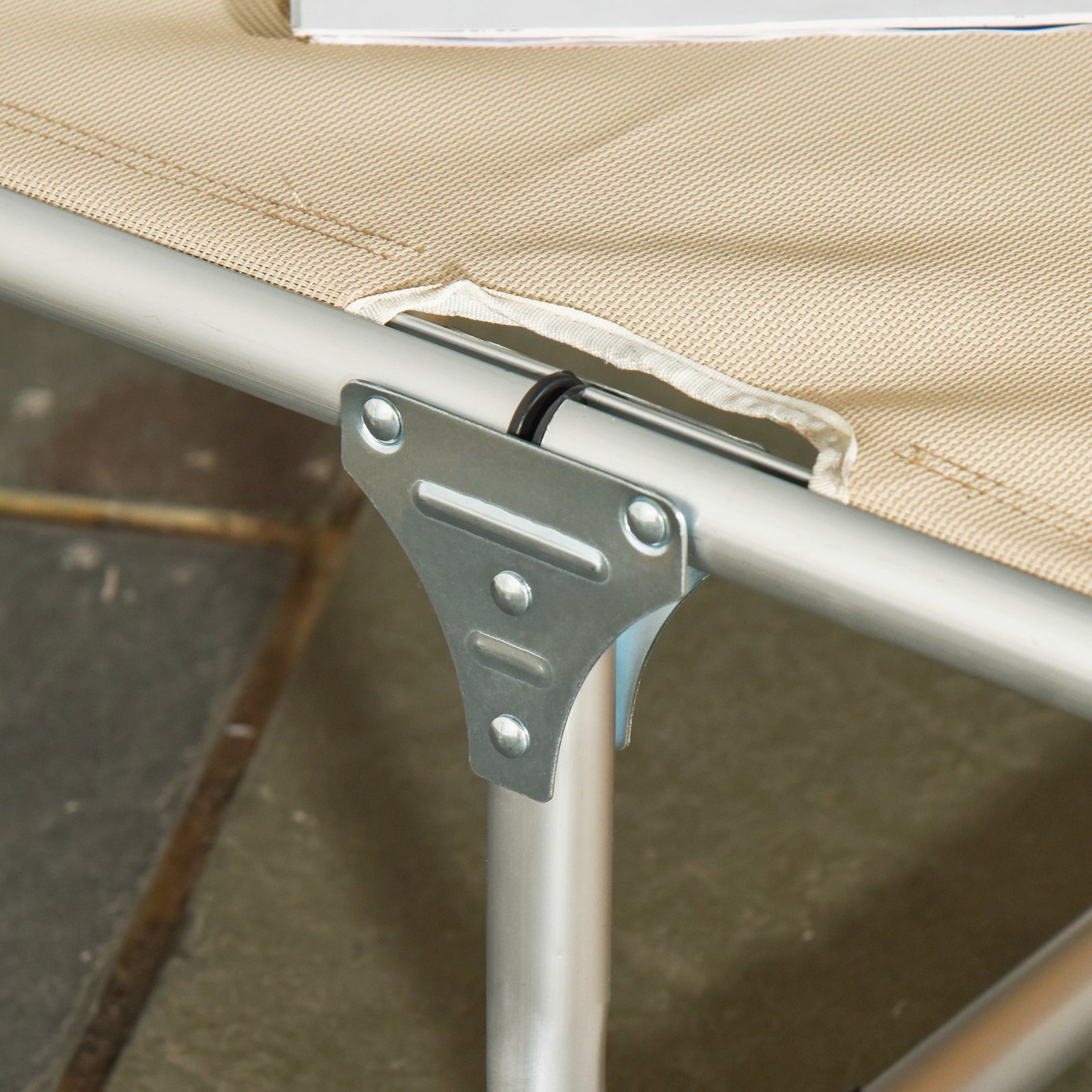 Folding Outdoor Lounger W/ Pillow | Khaki
