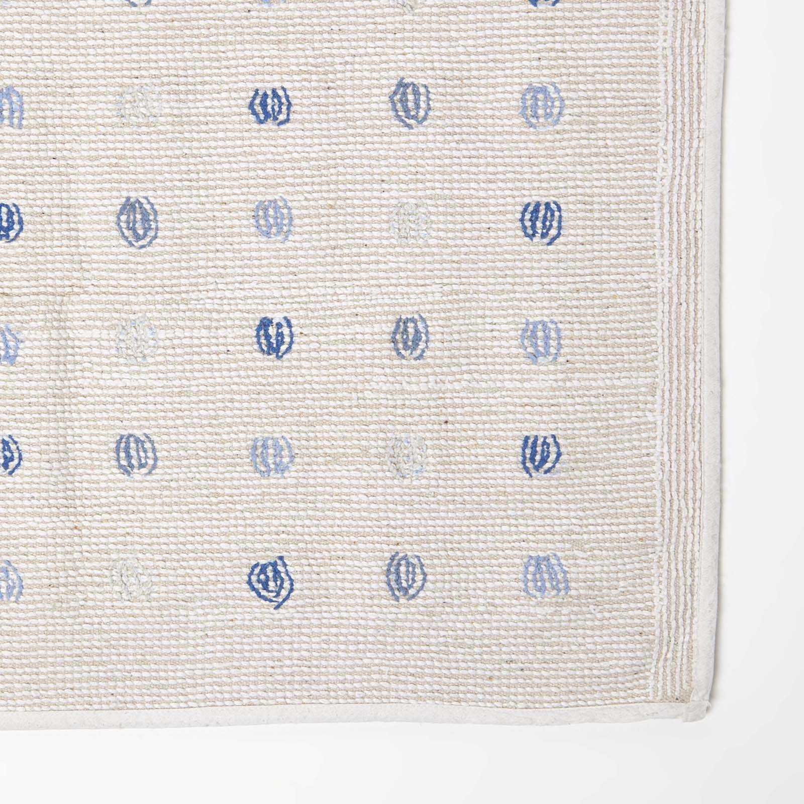 Tufted Cotton Bath Mat With Polka Dot Design | 50 x 80cm | Blue & White