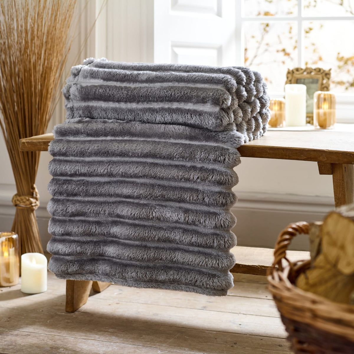 Houghton Throw | 140cm x 180cm | Grey