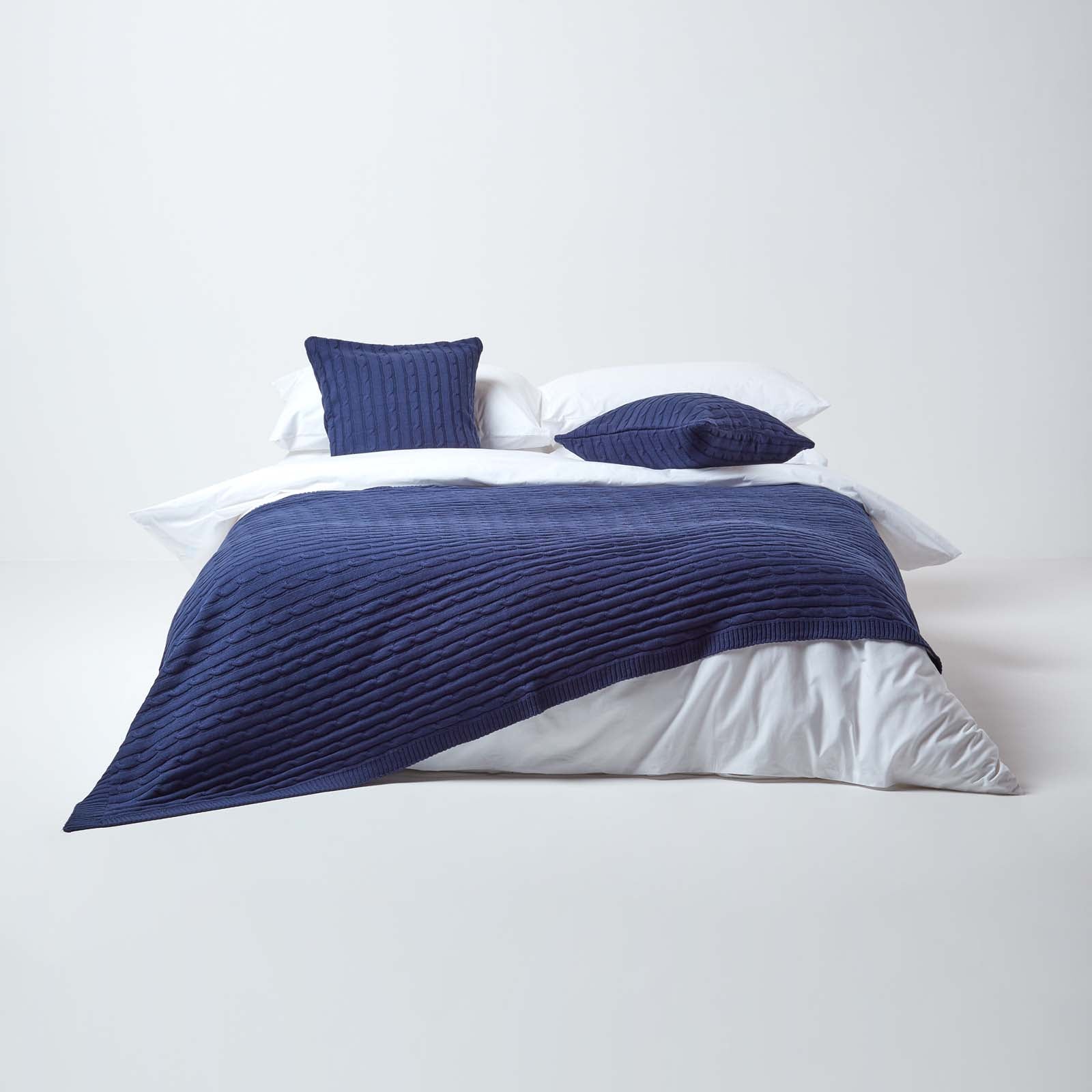 Combed Cotton Cable Knit Throw | 130cm x 170cm | Navy Blue