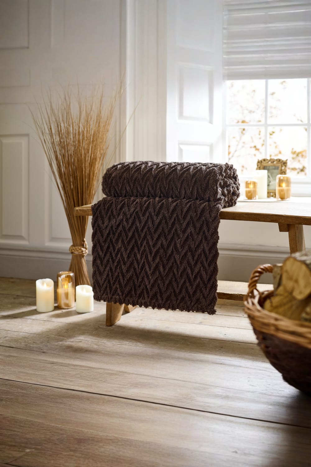 Tadcaster Supersoft Warm Chevron Designn Throw – 140x180cm Blanket | 140cm x 180cm | Chocolate