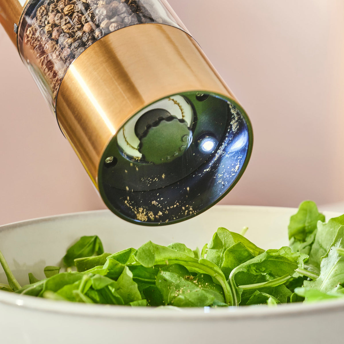 Cooks Professional Rechargeable Salt And Pepper Mill Set With Base