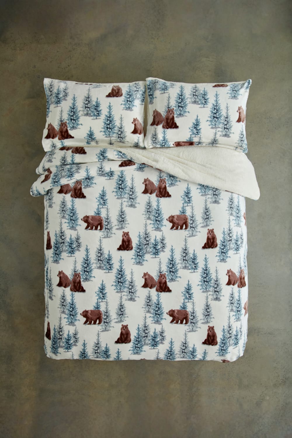 Winter Bears Fleece Duvet Cover Set With Sherpa Reverse – Soft And Warm Woodland Bedding | King | Multi