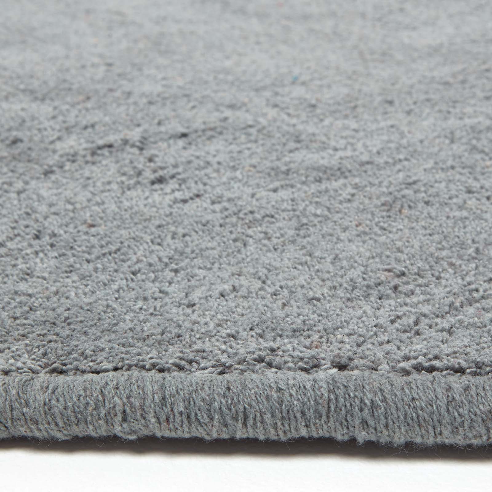 Hand Tufted Plain Cotton Large Round Rug | 70cm x 70cm | Grey
