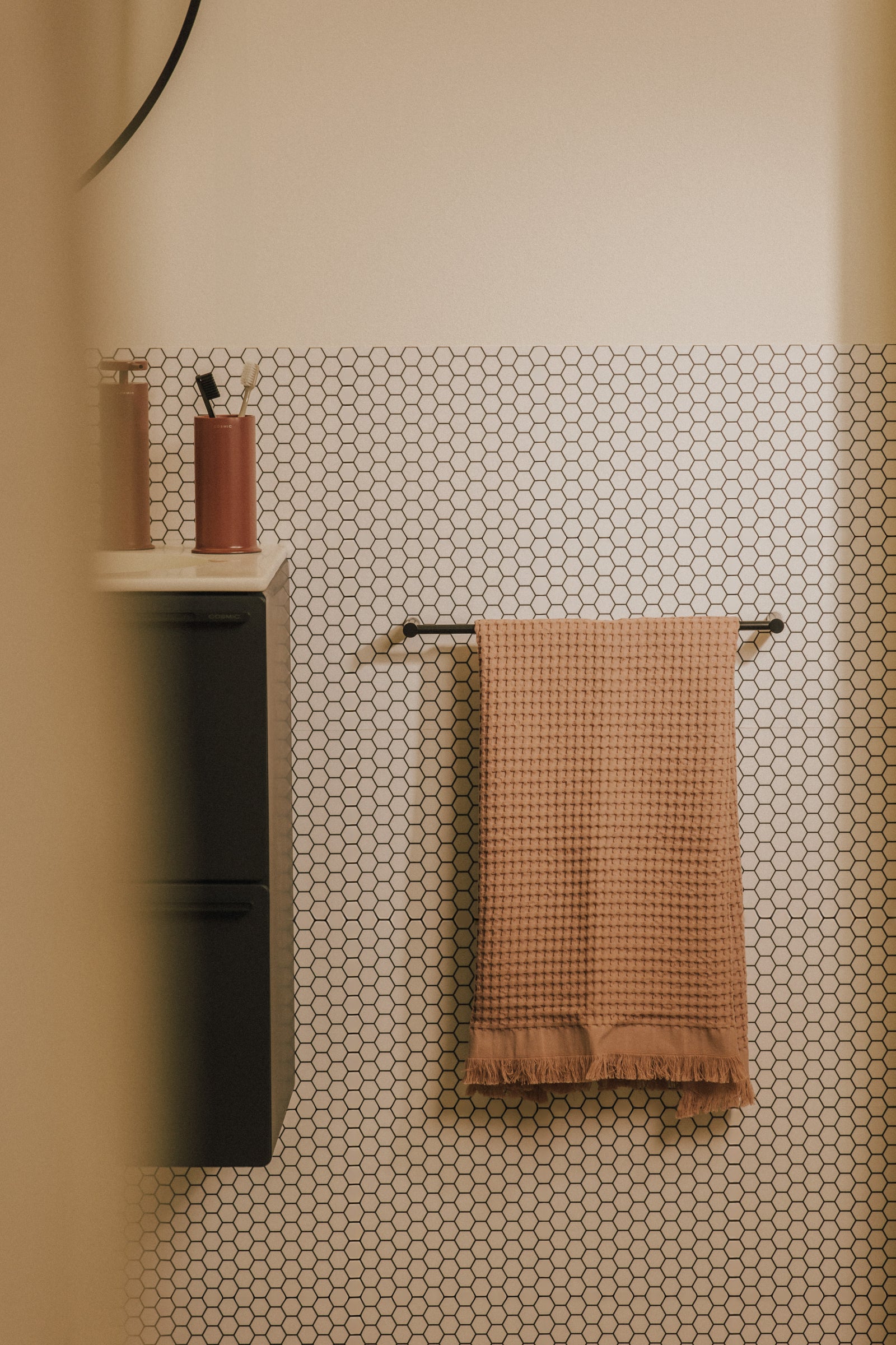 Towel Rail Matt Black Logic (60cm)