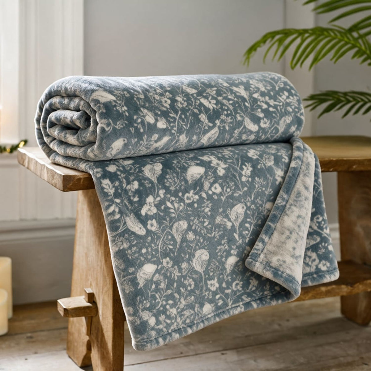Woodland Bird Slate Fleece Throw | 130cm x 170cm | Slate