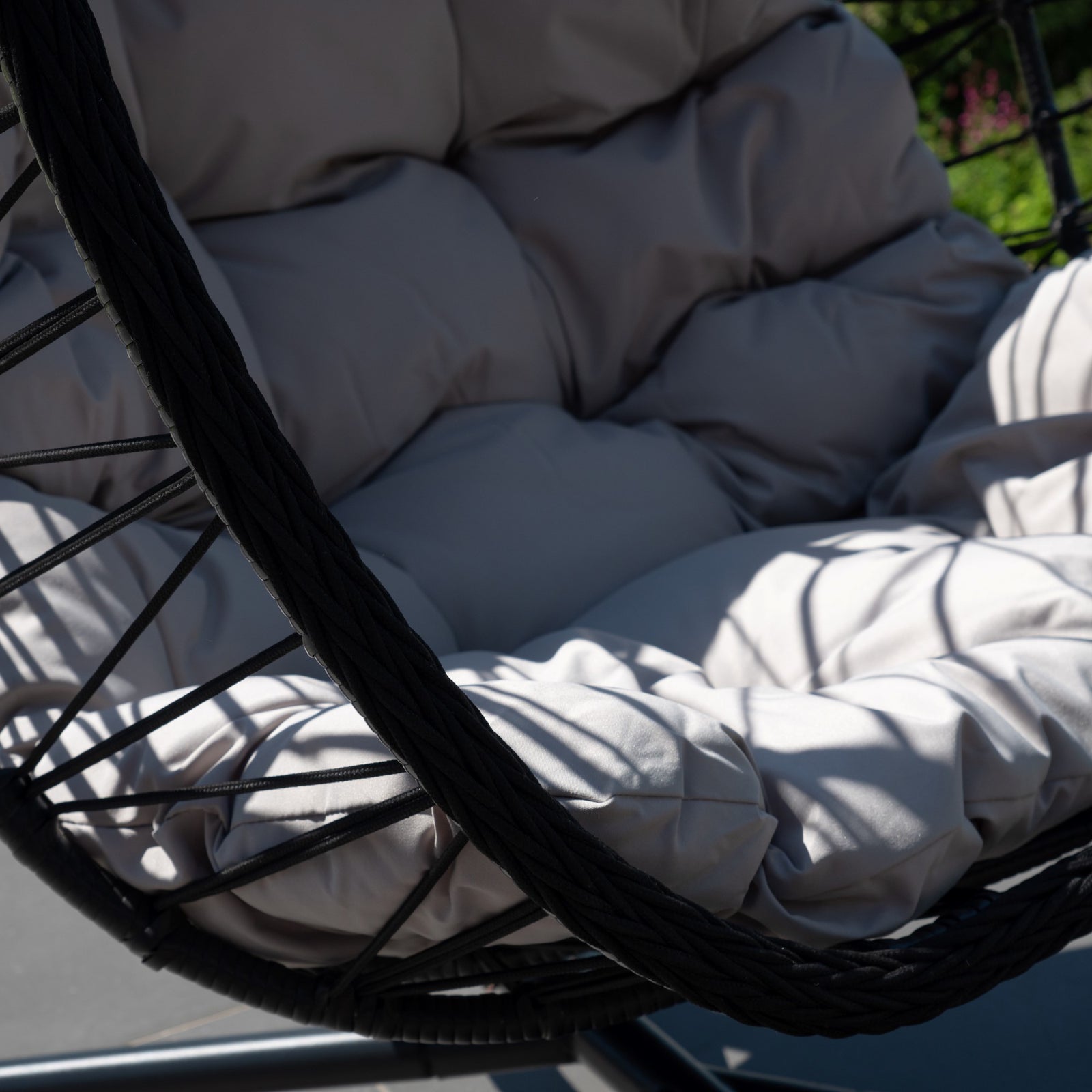 Hebden Garden Hanging Egg Chair | Light Grey