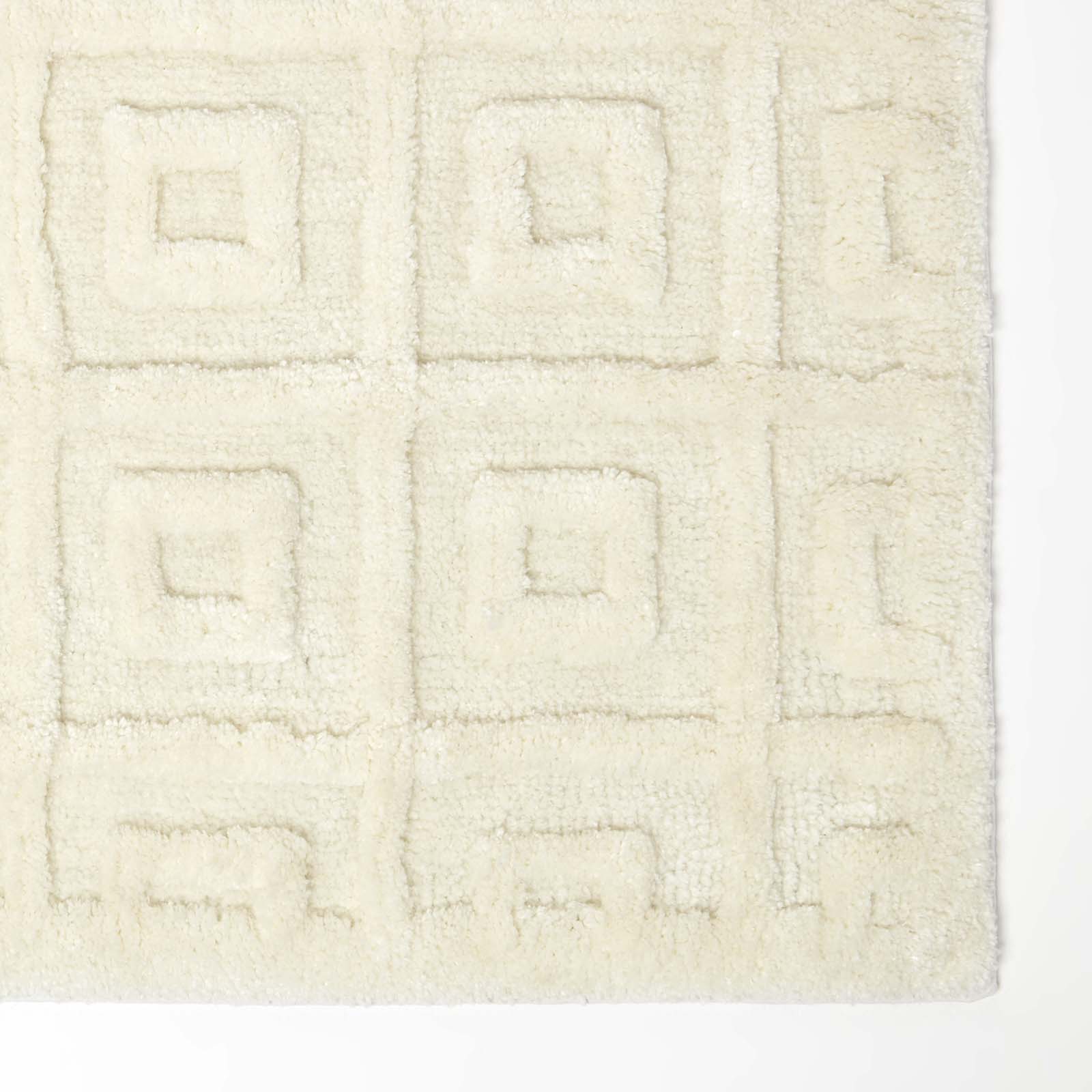 Tufted Cotton Blend Tile Design Bath Mat | 50 x 80cm | Cream