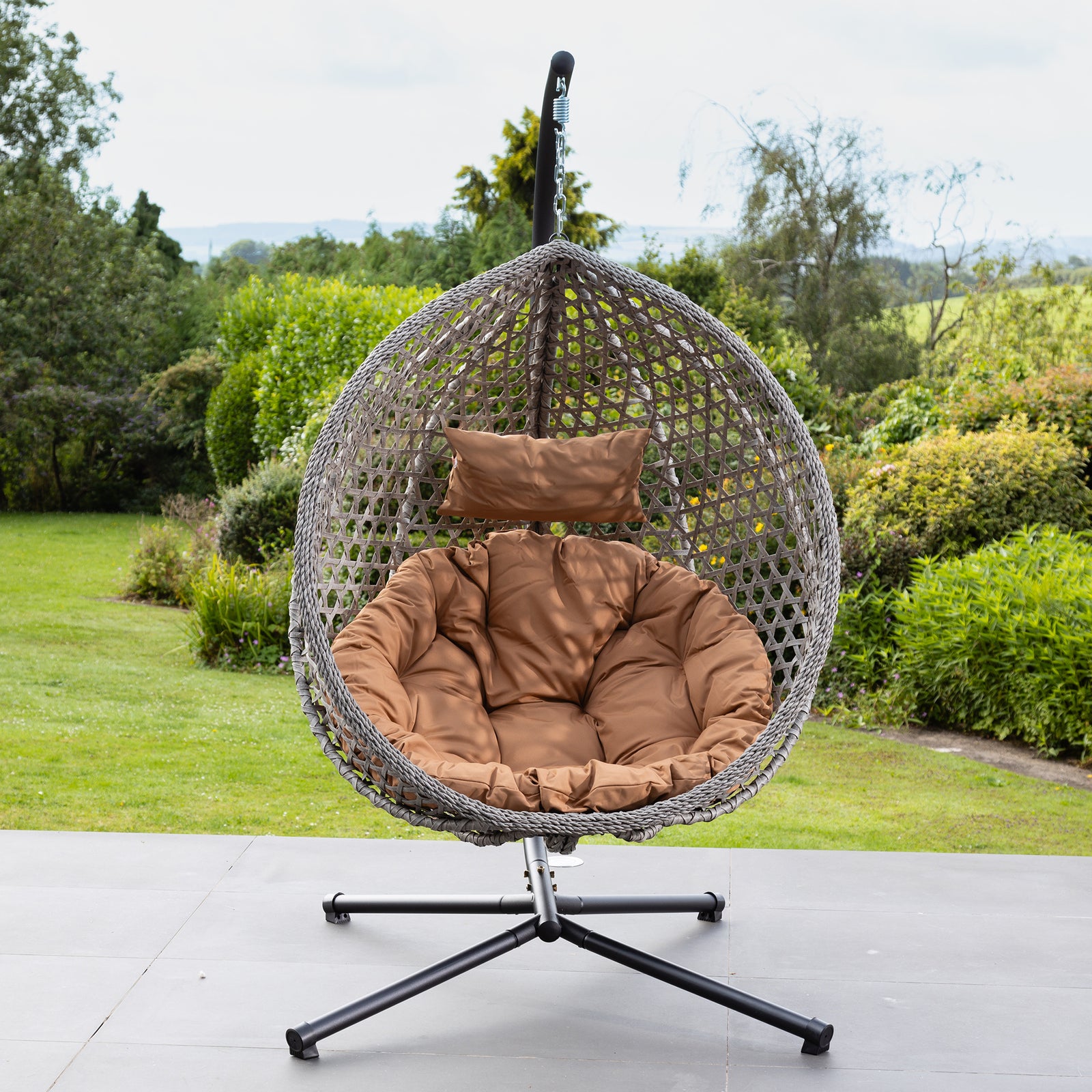Ibstone Swing Egg Pod Chair | Brown