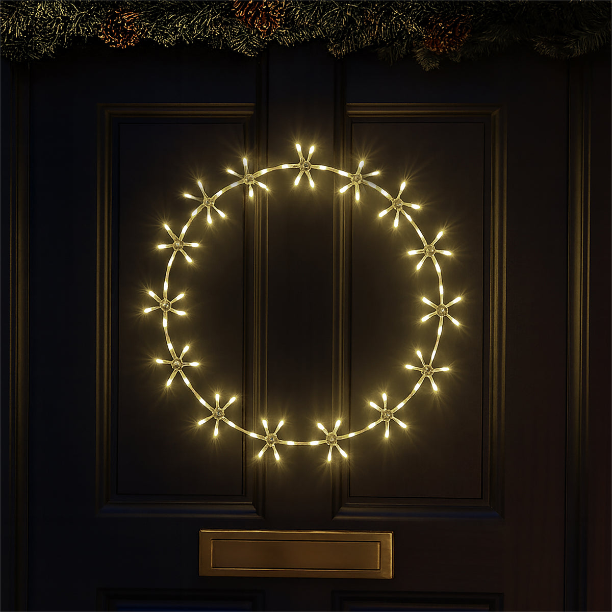 Xmas Haus 55cm 96warm White Led Metal Ring 3m Lead Outdoor