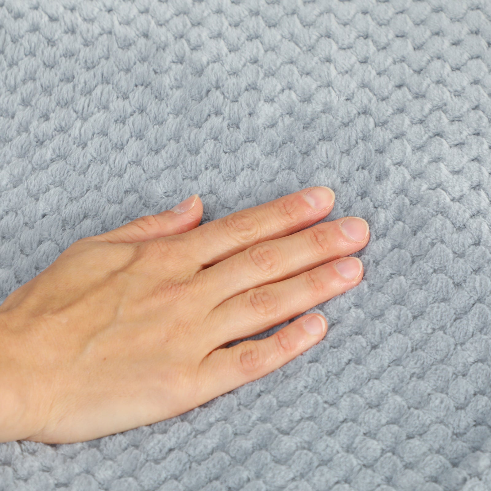 Heated Throw With Ultra Soft Velvet, Electric Blanket, Grey