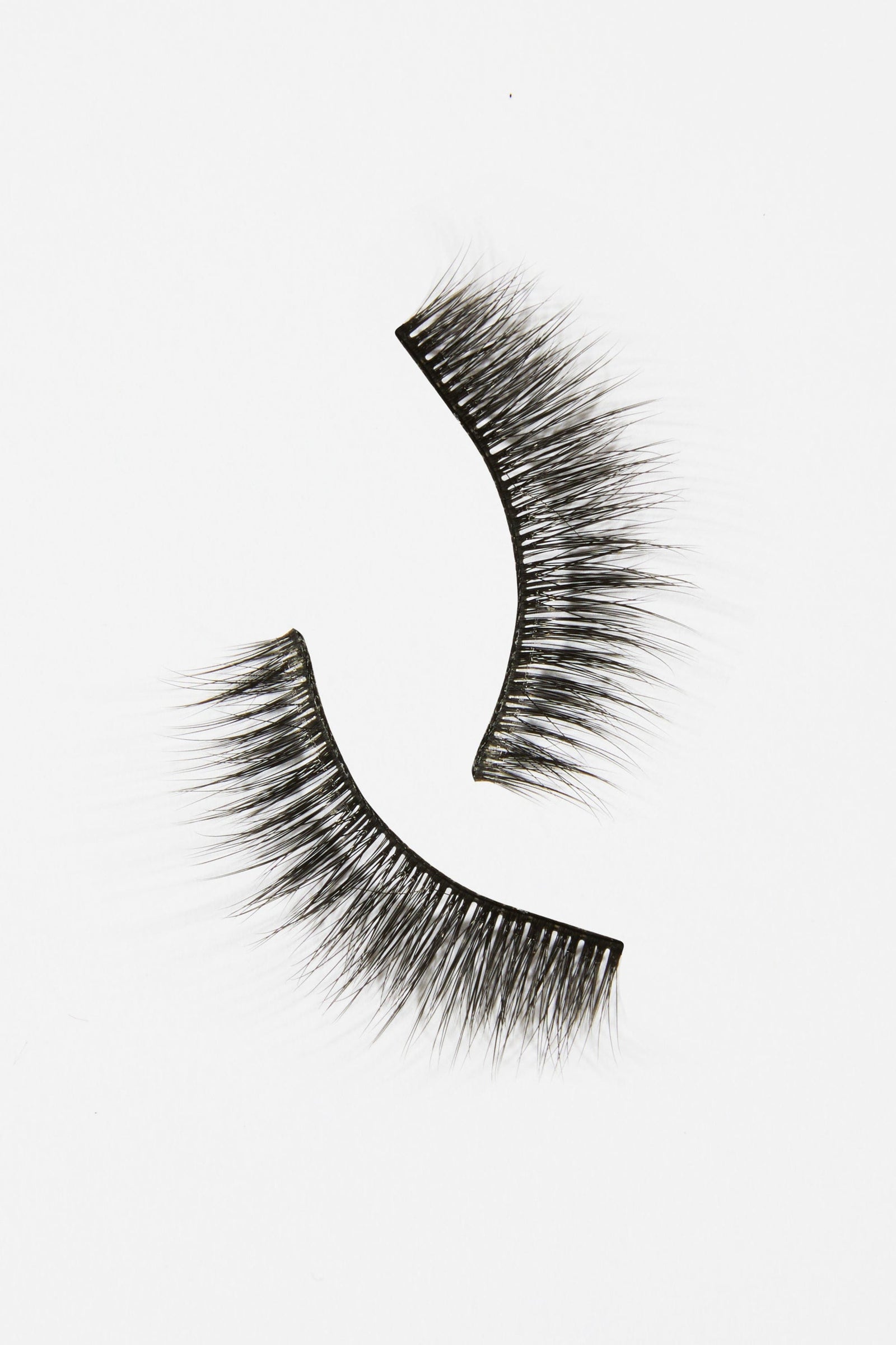 Lingerie Titter Fluttery False Lashes