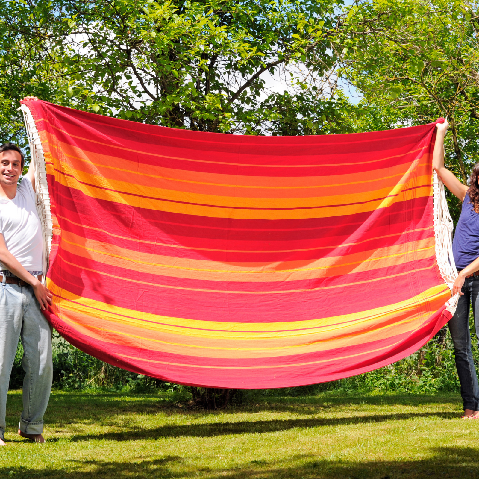 Gigante Family Sized Hammock - Lava