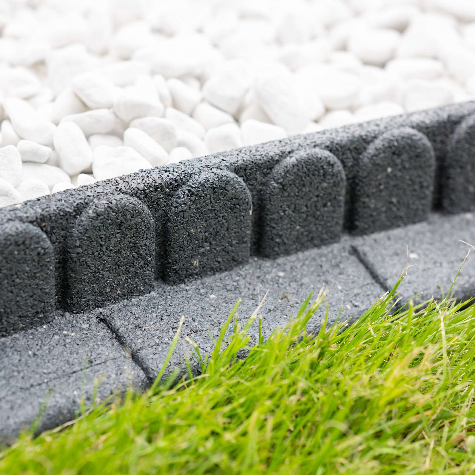 Lawnmover Friendly Rubber Garden Border 1.2m | Set of 8 | Gray