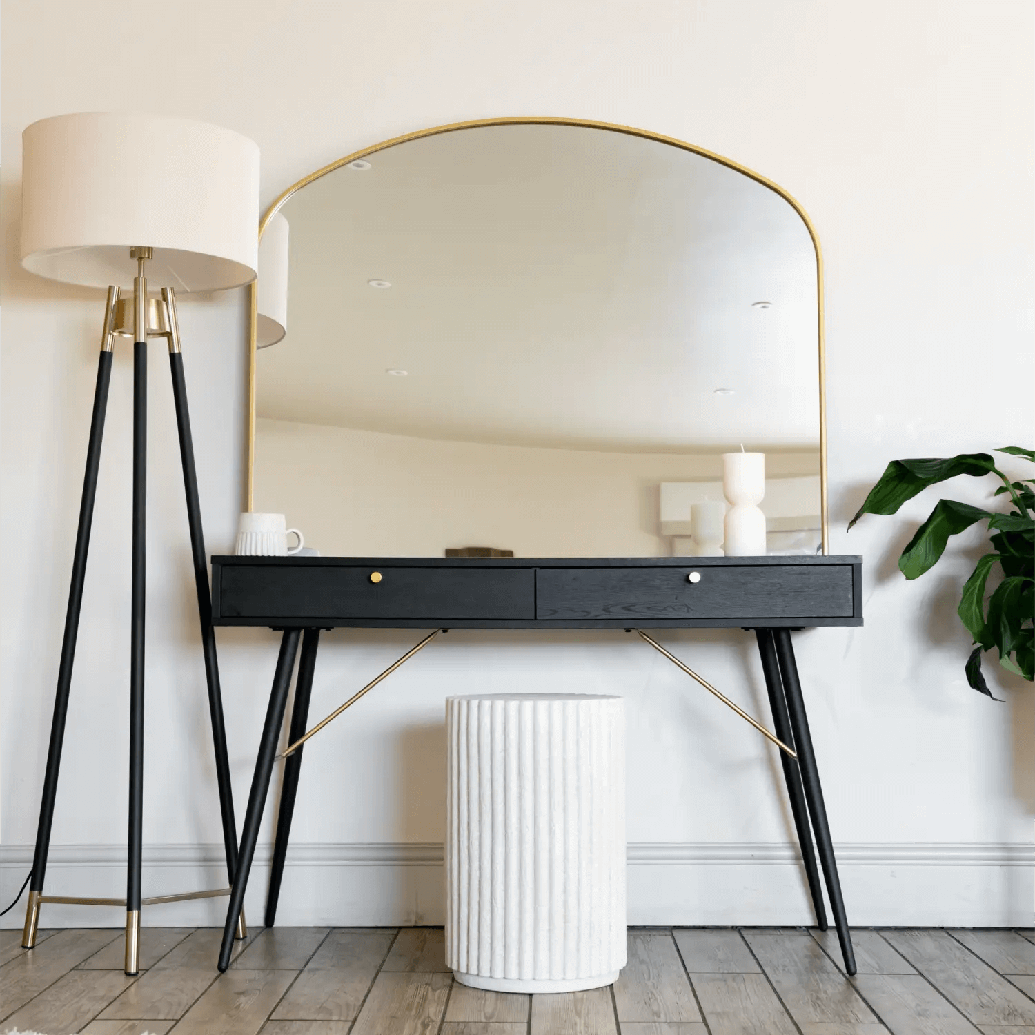 Yōko - Metal Gentle Arch Mirror | 95cm x 120cm | Gold