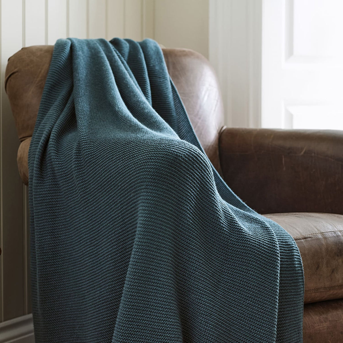 Saunton Knitted Throw | 130cm x 170cm | Blue