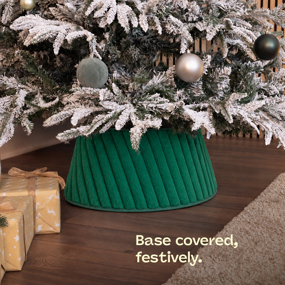 Round Faux Fur Christmas Tree Skirt With Velcro Closure | Green