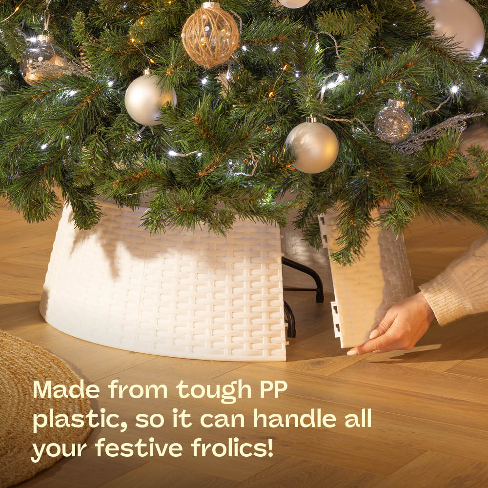 Round Rattan Christmas Tree Skirt - White