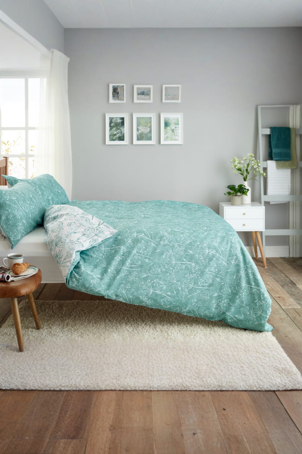 Cow Parsley Easycare Duvet Cover Set – 200tc Cotton Rich Botanical Bedding | King | Green