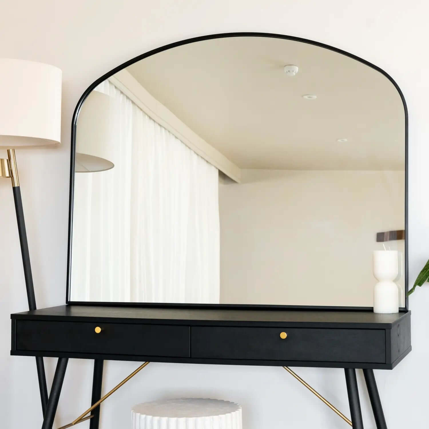 Yōko - Metal Gentle Arch Mirror | 95cm x 120cm | Black