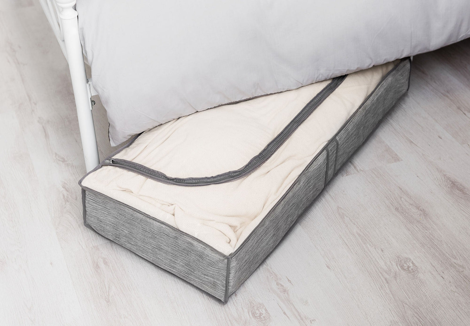 Set Of 2 Grey Linen Printed Underbed Storage Bag With Viewing Panel