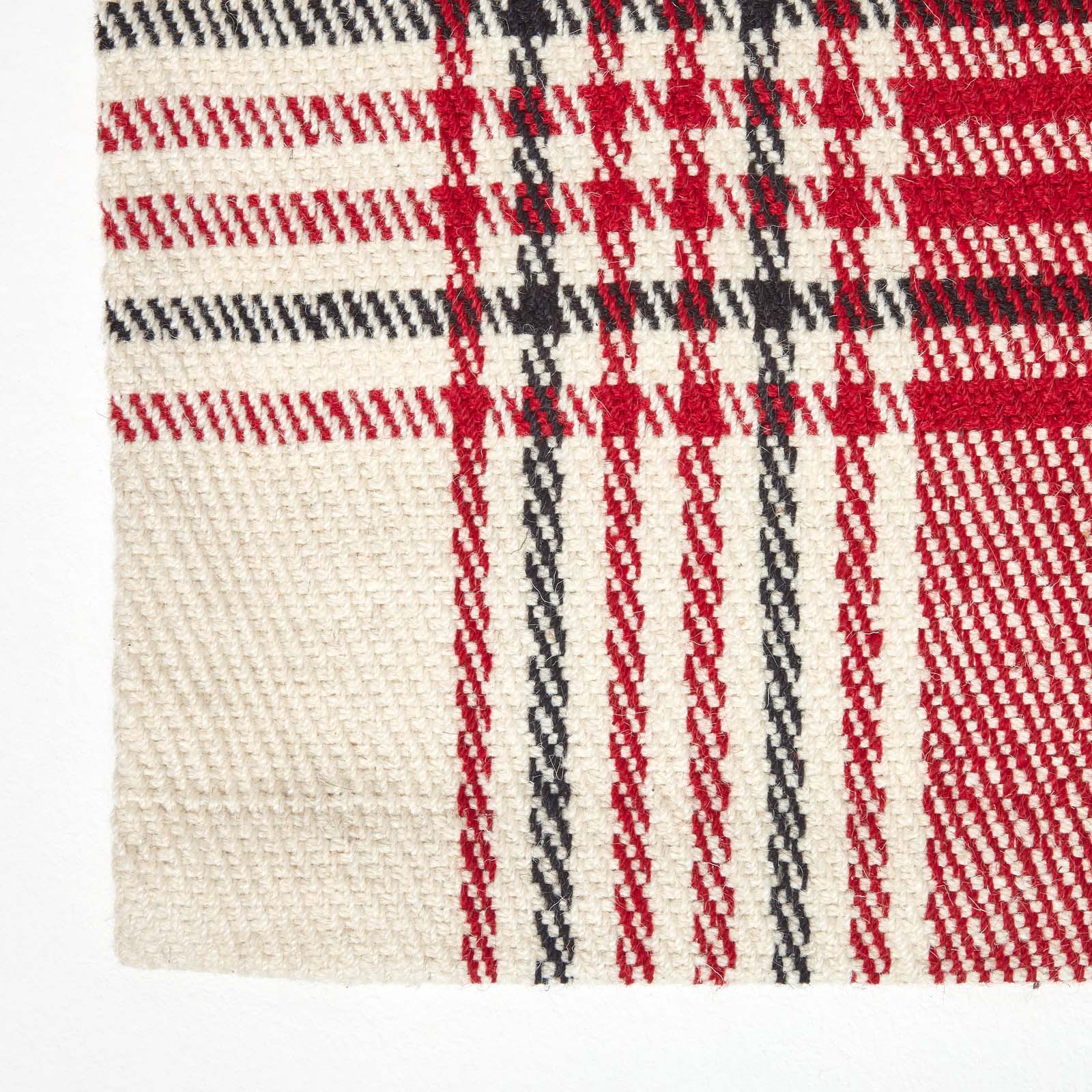 Tartan Check Non-slip 100% Wool Rug | 120cm x 80cm | Red