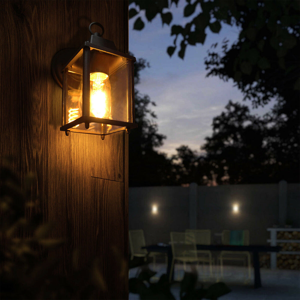 Vintage Cast Aluminium Outdoor Wall Lantern Light – Waterproof & Weatherproof Glass Lantern With E27 Socket For Patios