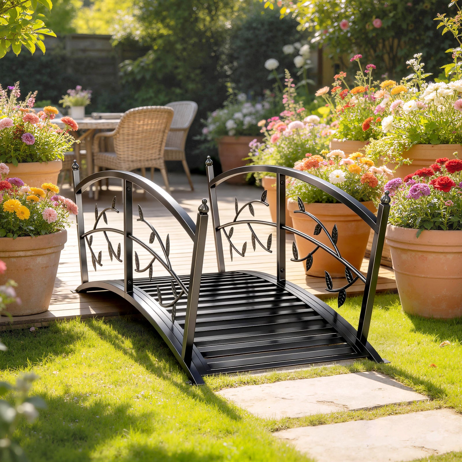 Outsunny 1.2m Metal Garden Bridge With Safety Railings, Outdoor Pond Bridge