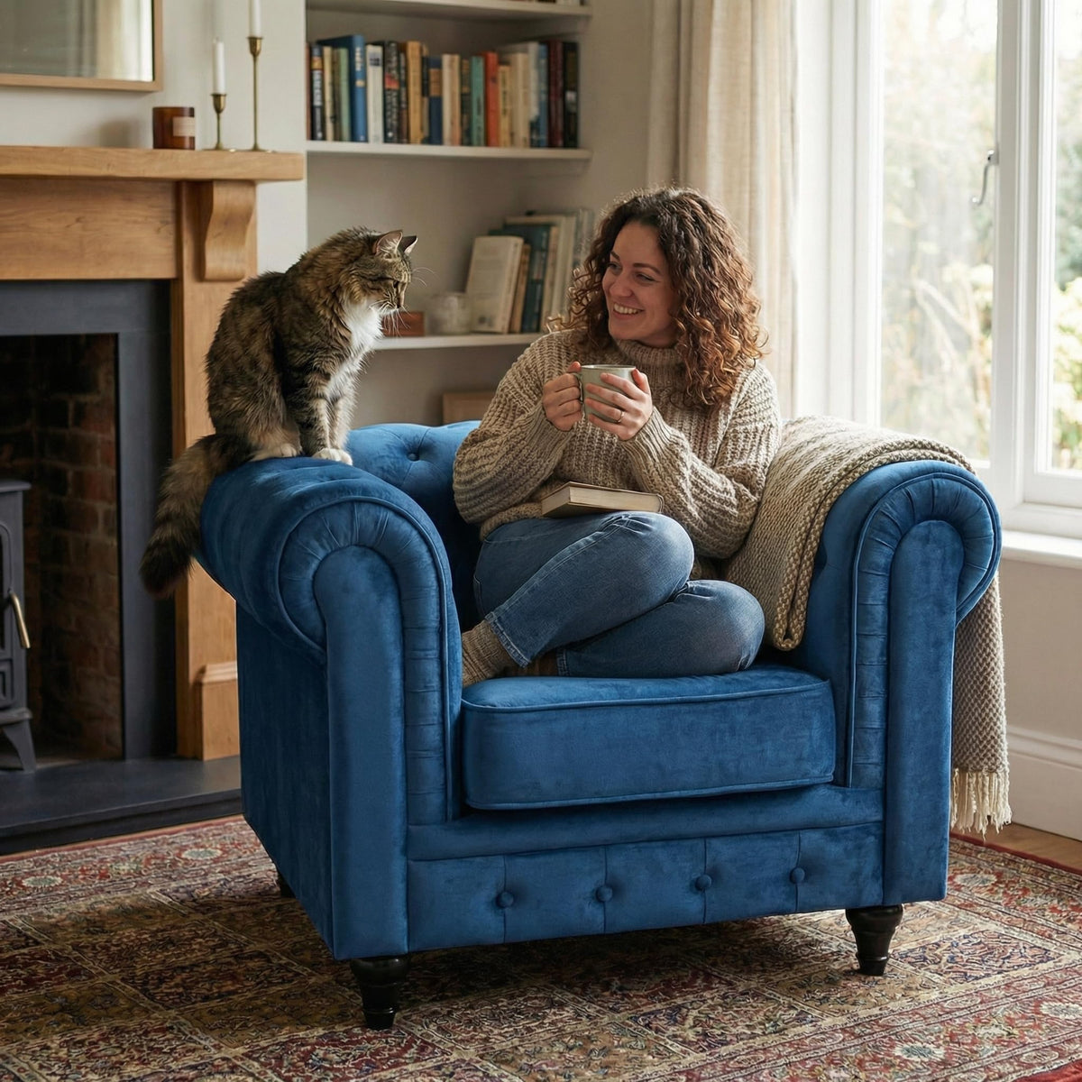 Chesterfield Scroll Arm Velvet Sofa 1 Seater | Navy Blue