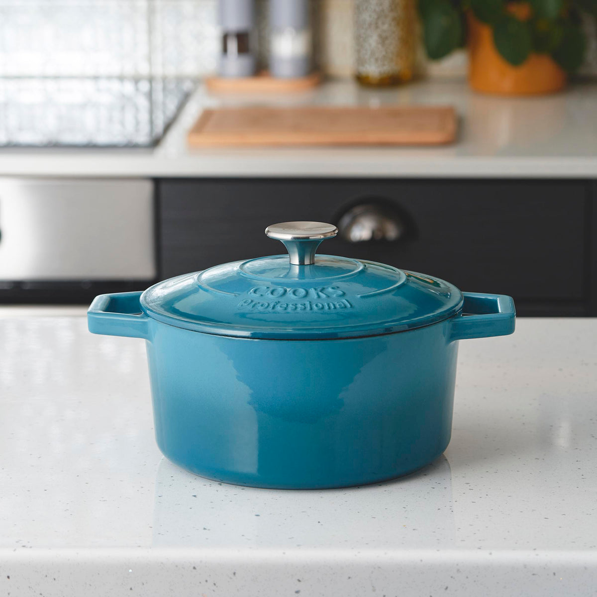 Cooks Professional Cast Iron Casserole Dish 20cm Oven Proof Pan & Lid