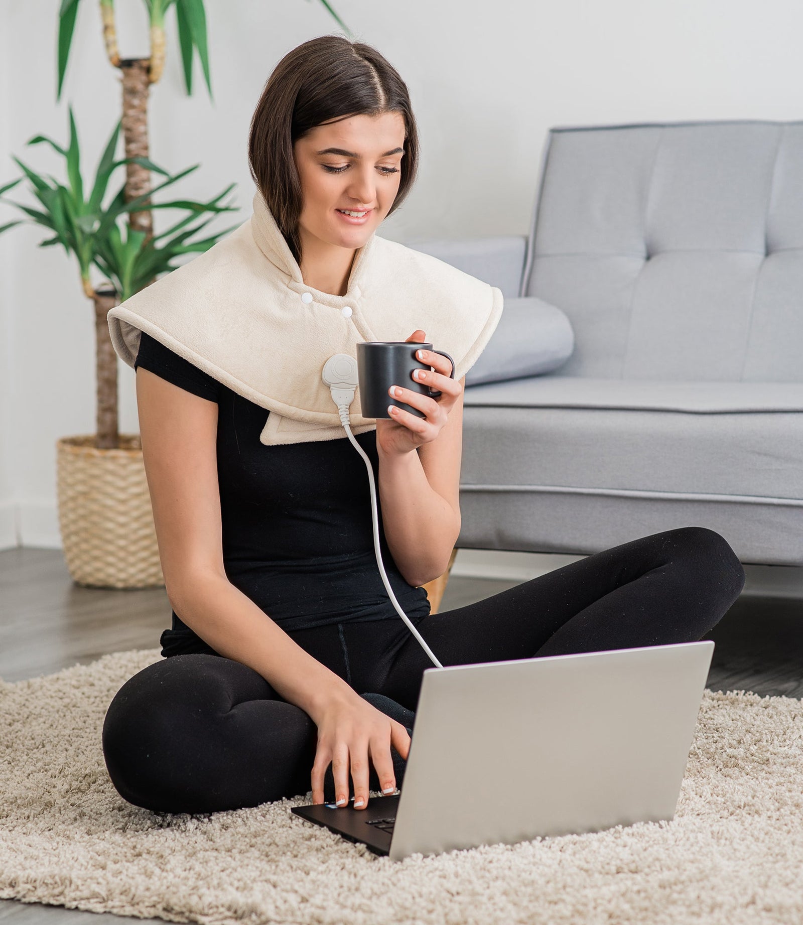 Heated Neck And Shoulder Collar - Beige