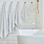Egyptian Embrace Towels – 550gsm Egyptian Cotton, Fluffy Soft & Highly Absorbent | Bath Towel | White
