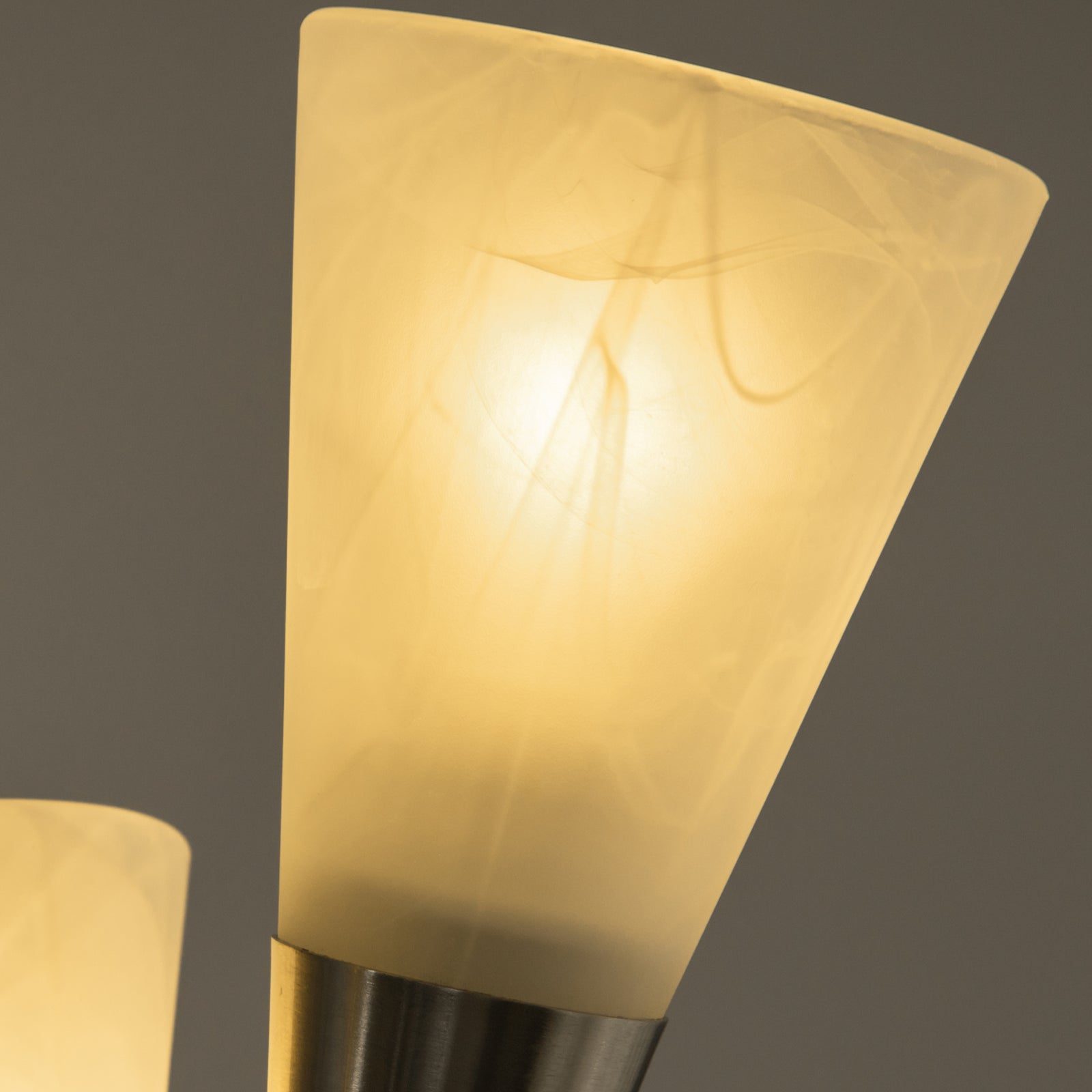Modern Upright Floor Lamp With 3 Light Steel Base