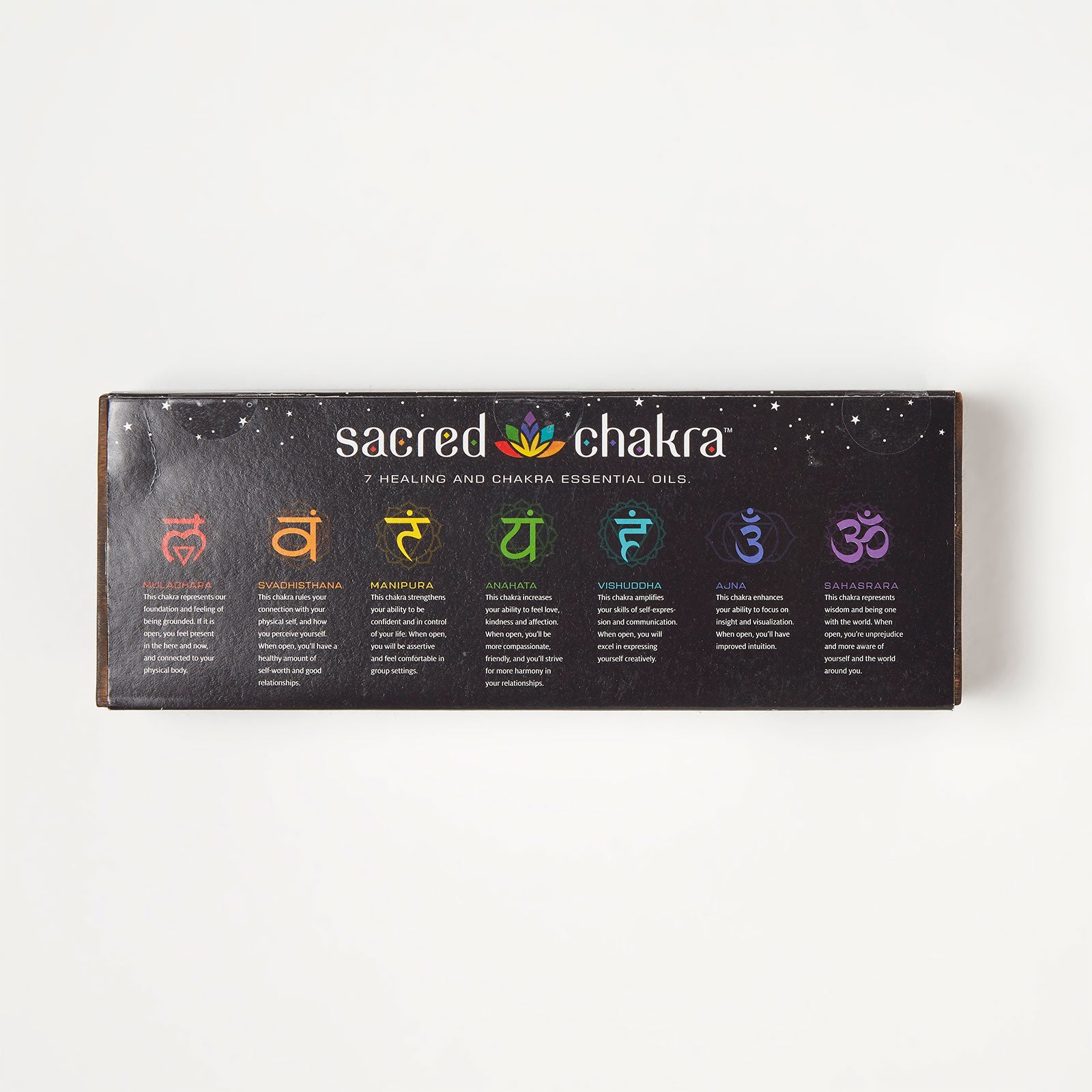 HOMESCAPES Chakra Essential Oils Gift Set With Mango Wood Case