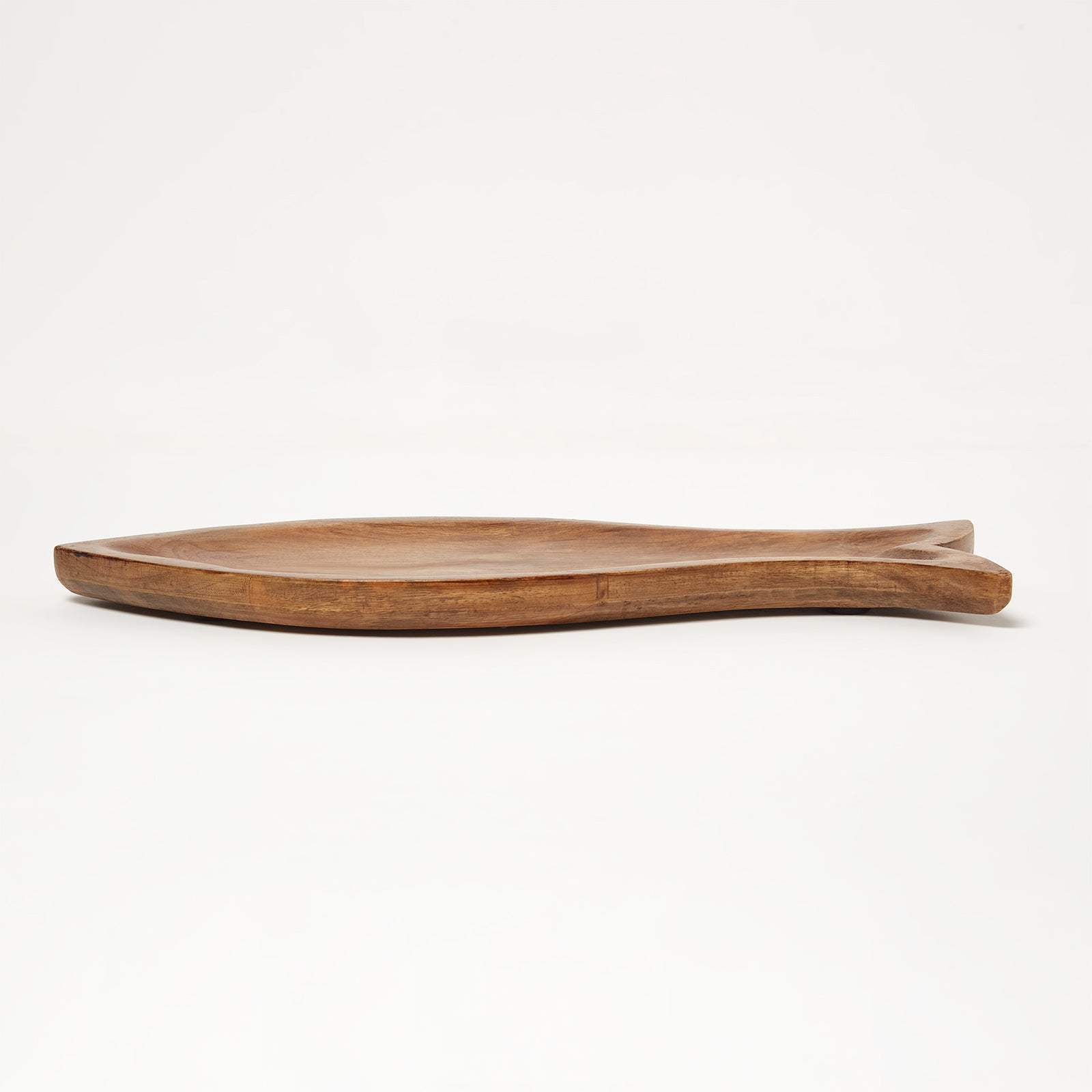 HOMESCAPES Fish Shaped Mango Wood Serving Tray40cm
