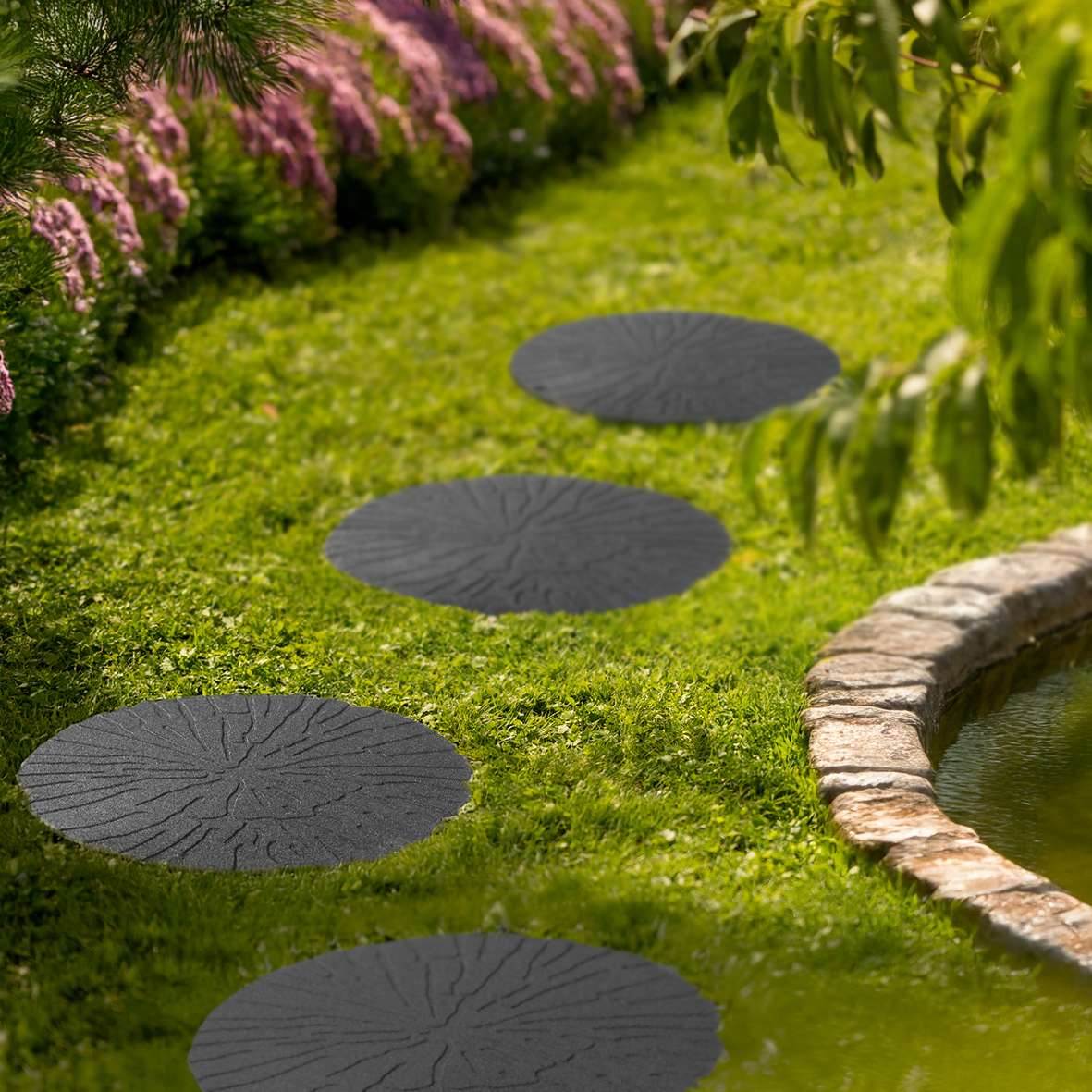 Rubber Stepping Stone Grey Log Design Garden Decoration | Set of 2 | Grey