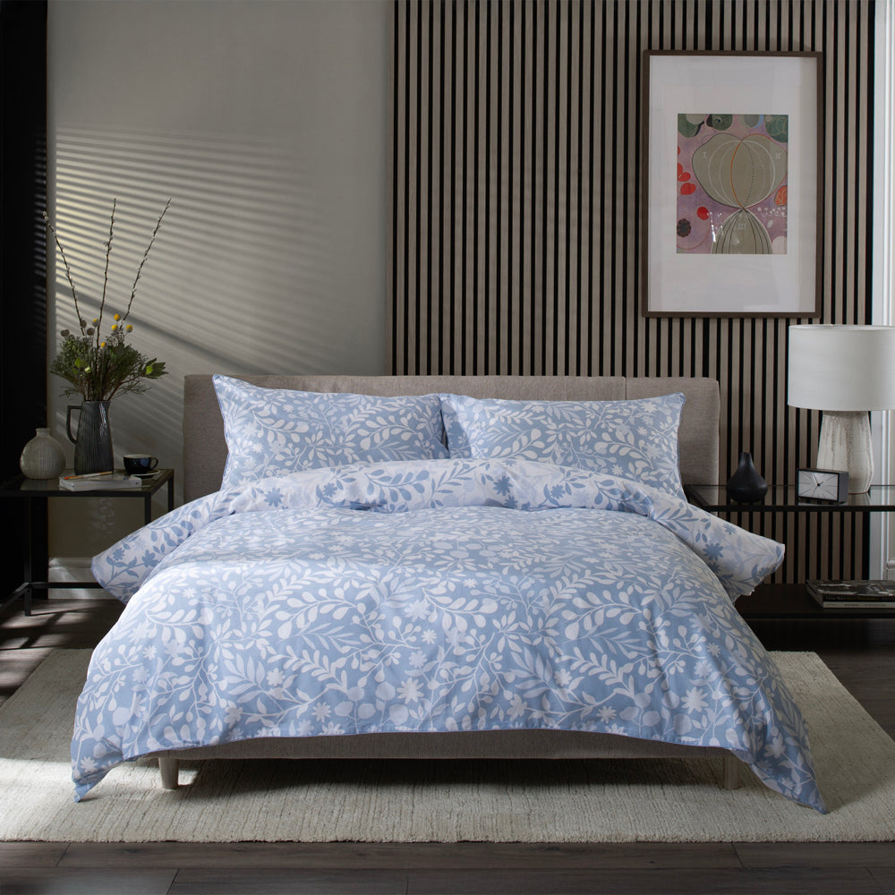 Mables Garden 100% Cotton Reversible Duvet Cover Set With Piped Edging | King | Sky Blue