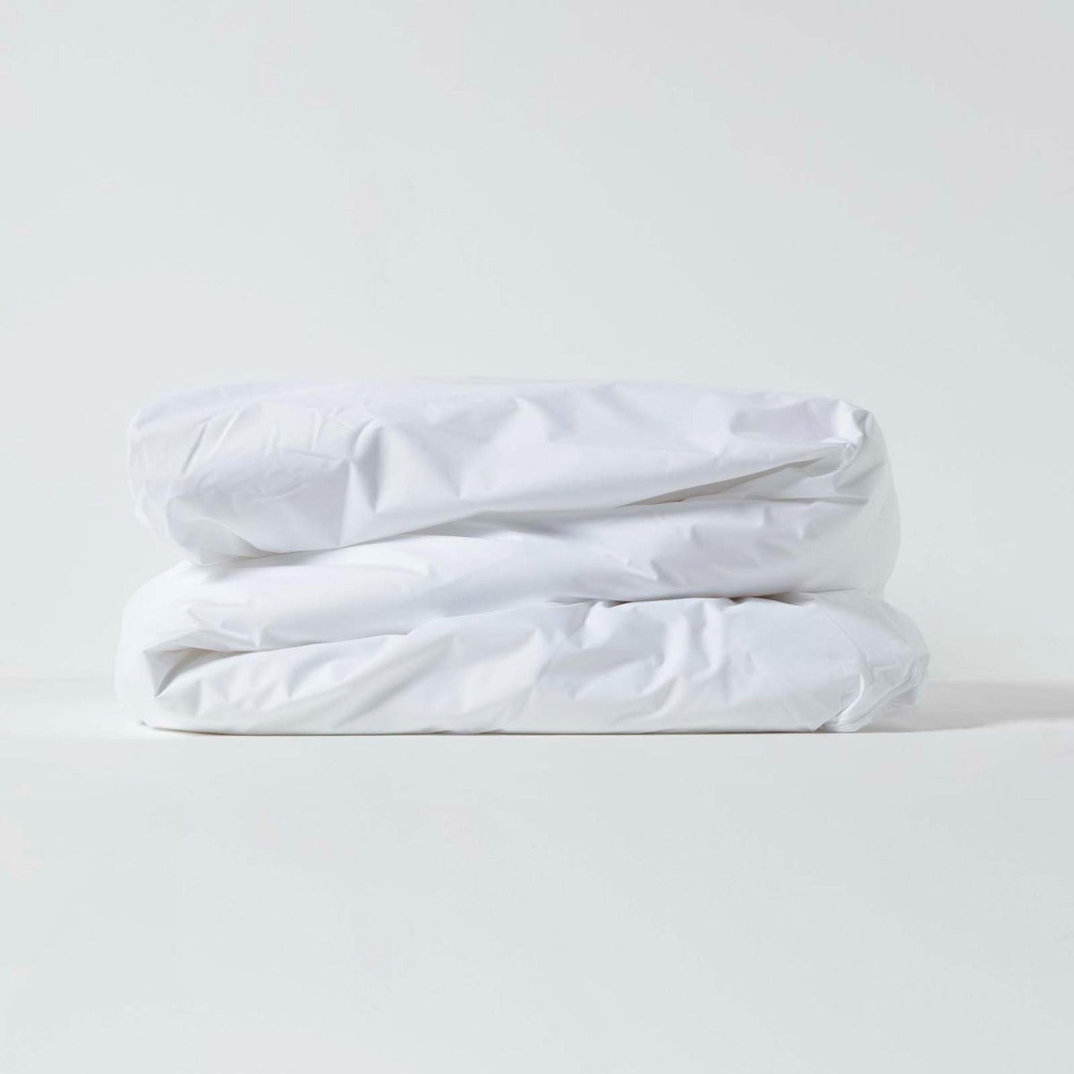 Polypropylene Waterproof Duvet Protector | Super King | White